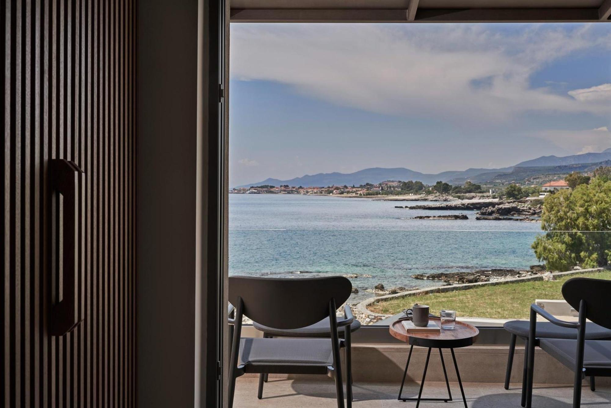 Beachfront Alassa Villas With Private Pools Kotronion  Exteriér fotografie